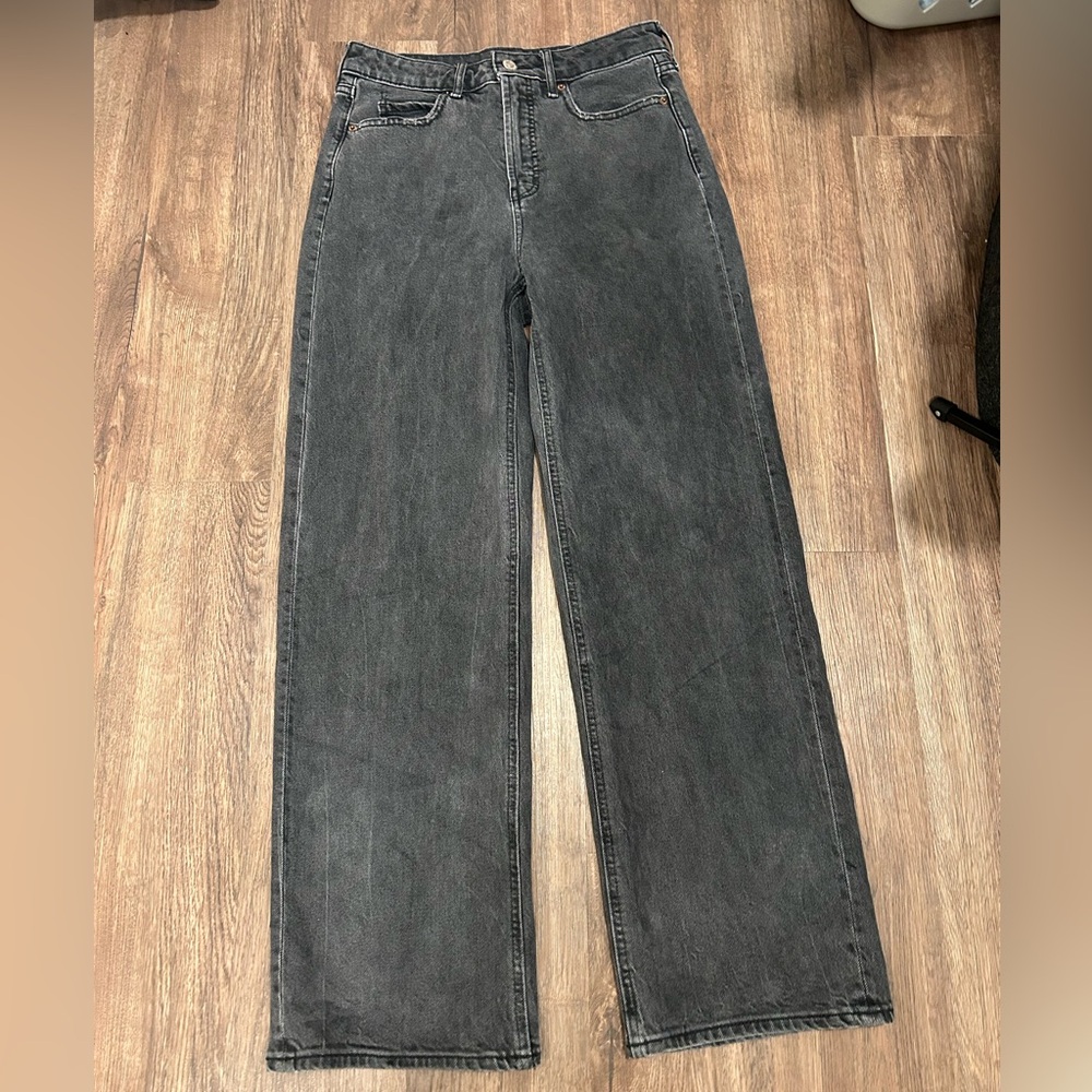 Old Navy Extra High Rise Ski-High Wide Leg Jeans Size 6
